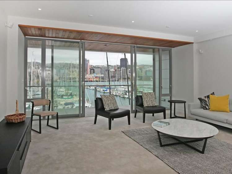 2c/3 Clyde Quay Wharf Te Aro_2