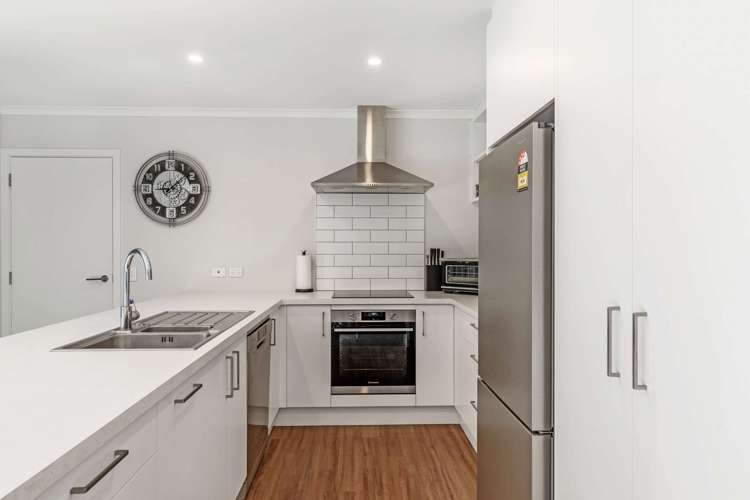 29 Oakdale Grove Richmond_6