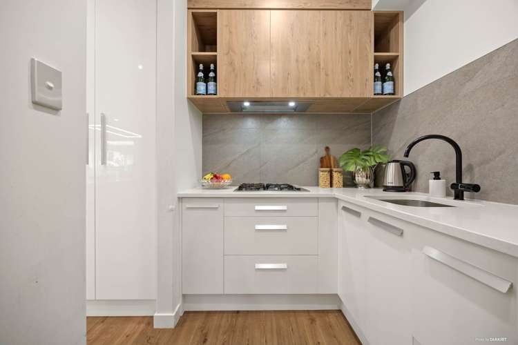 5 Christella Street Flat Bush_4