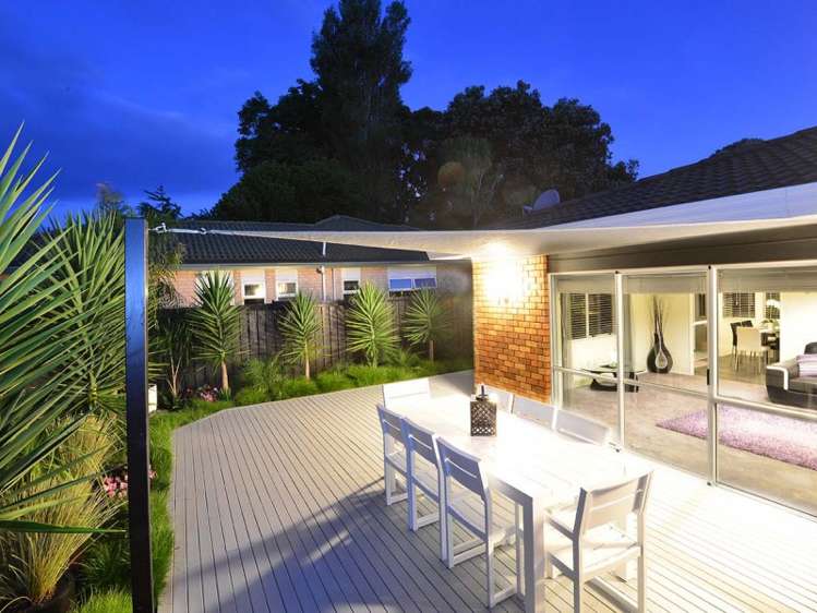 2/179 Centreway Road Orewa_2