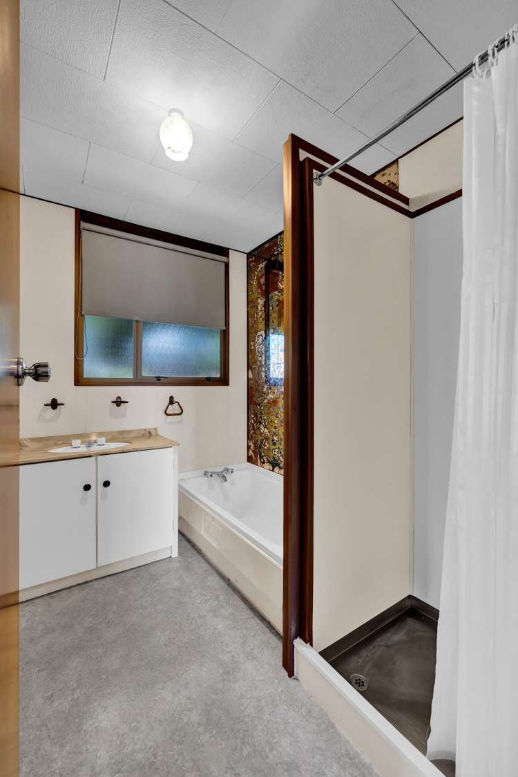 7 Lindaver Grove Merrilands_19