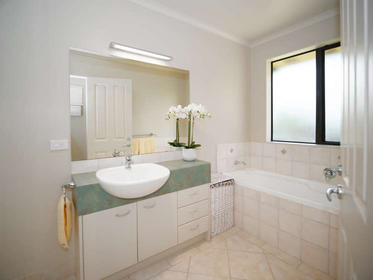 20 The Anchorage Haruru_19