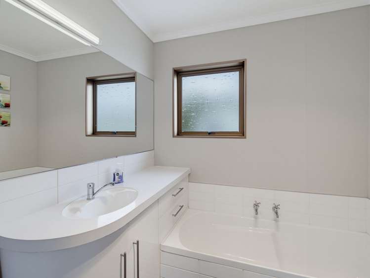 21 Trent Street Taradale_23