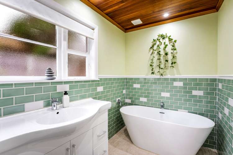 33 Peel Place Wainuiomata_14