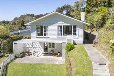 9 Kamla Way_4