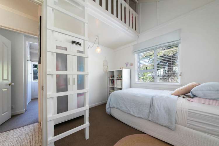 13 Rimutaka Place Titirangi_12