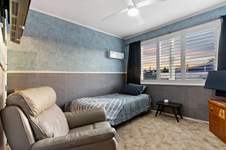 55 Captain Scott Road Glen Eden_14