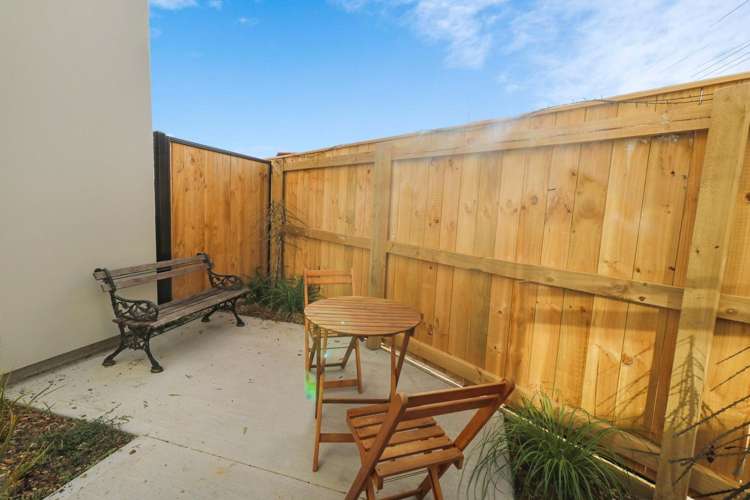 53 McGrath Way Taita_7