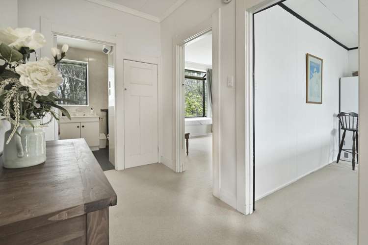 9 East Road Haumoana_21