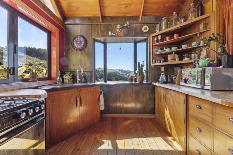 33 Slant Street Careys Bay_14