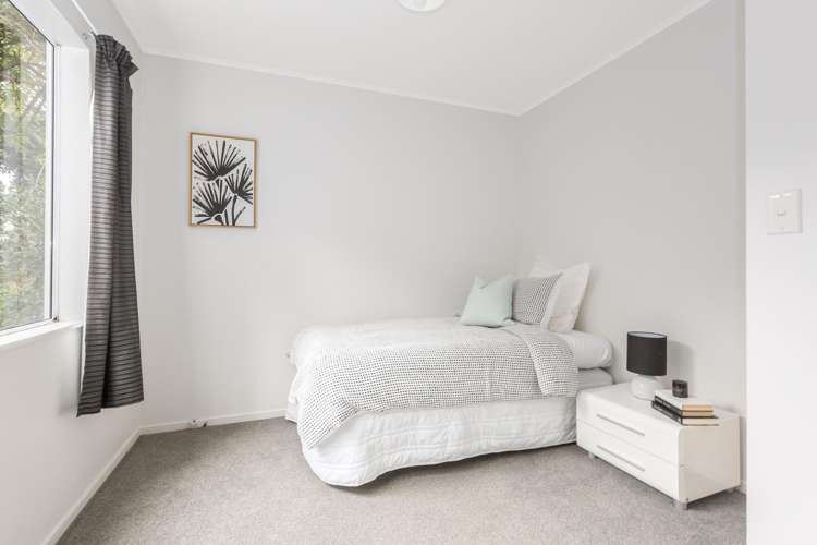 2/54 Hungerford Road Houghton Bay_15