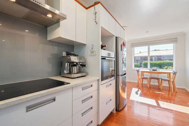 68 Greenhaven Drive Burwood_5