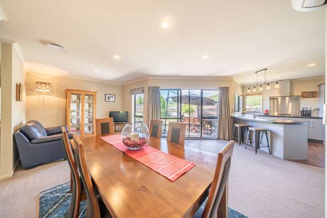 4 Aragon Grove Kingsley Heights_2