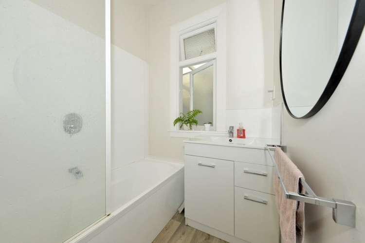 74 Grafton Street Waltham_10