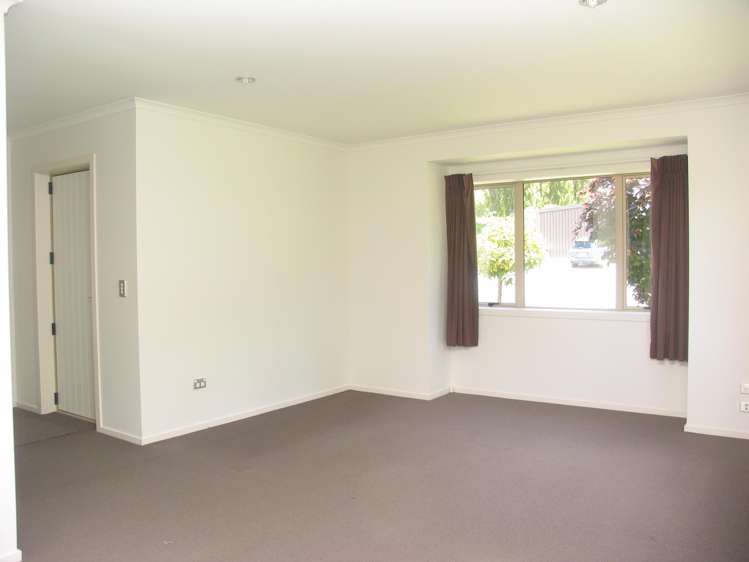 8 Hector Close Kingston_1