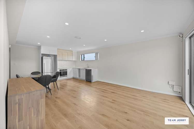 27 Sun Orchid Avenue_4