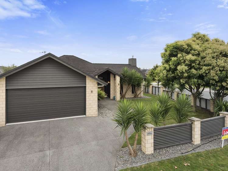 2 Ebony Court Rototuna North_16