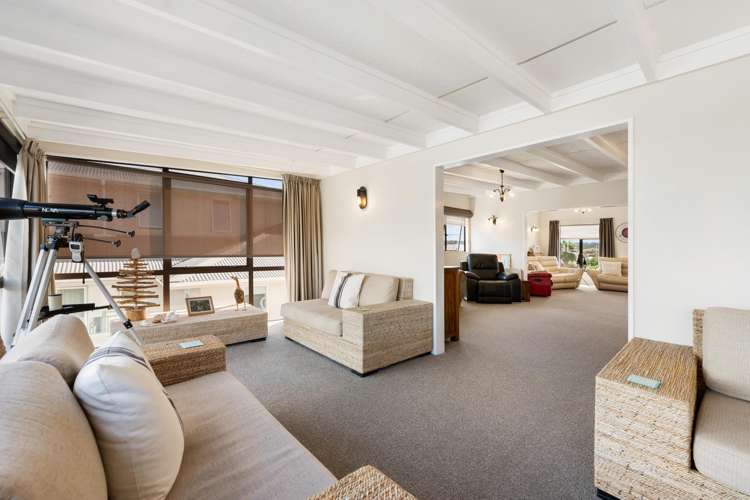 8 Roore Street Foxton Beach_15