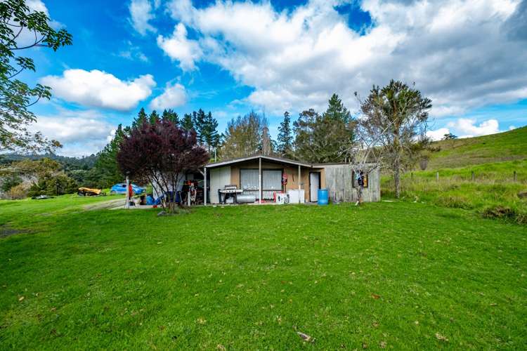 42 Aputerewa Road Peria_1