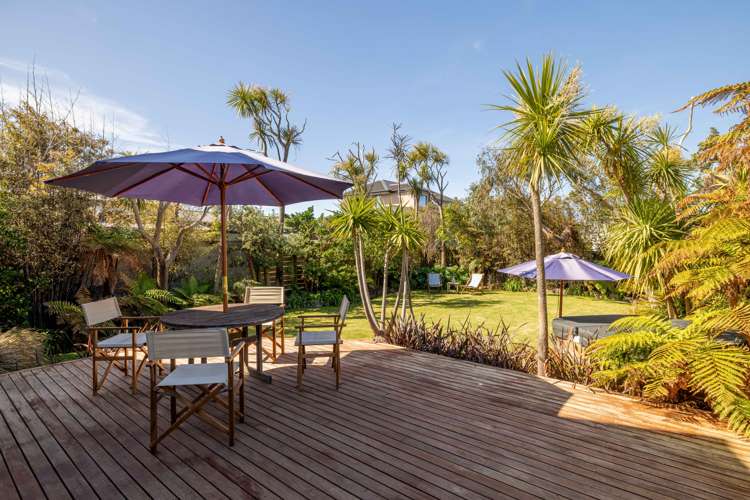 113 Rocking Horse Road Southshore_15