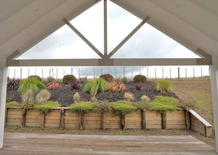 68 Stace Hopper Drive One Tree Point_3