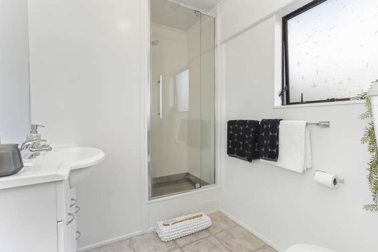 22a Pyatt Crescent Saint Johns_15