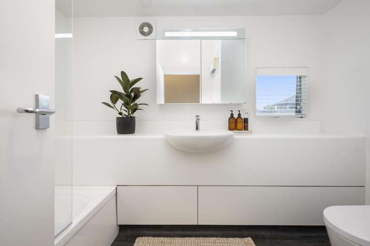 9/86 Brockworth Place Riccarton_8