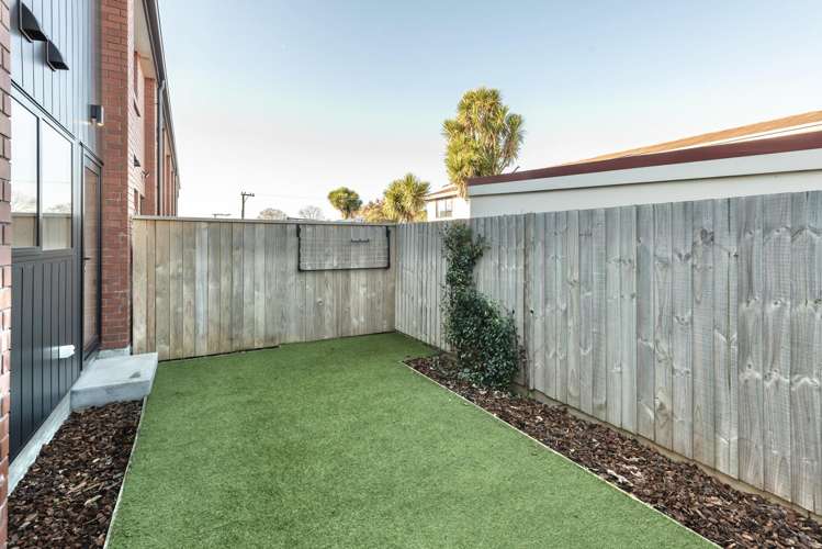1/66 Longfellow Street Sydenham_15