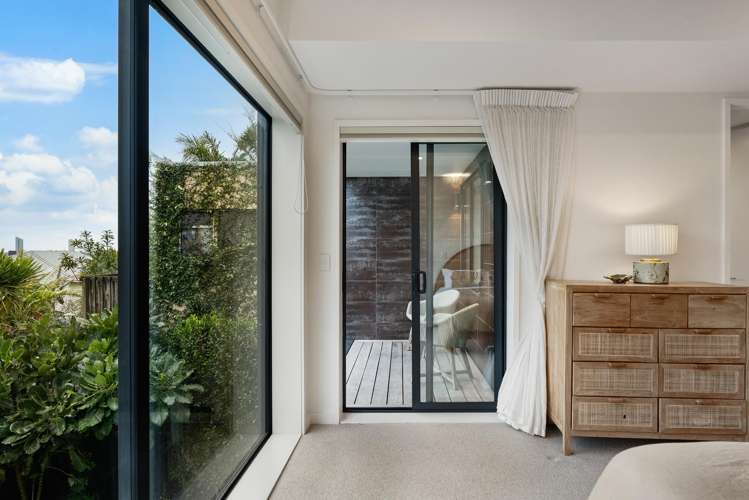 2/35 Surrey Crescent Grey Lynn_12