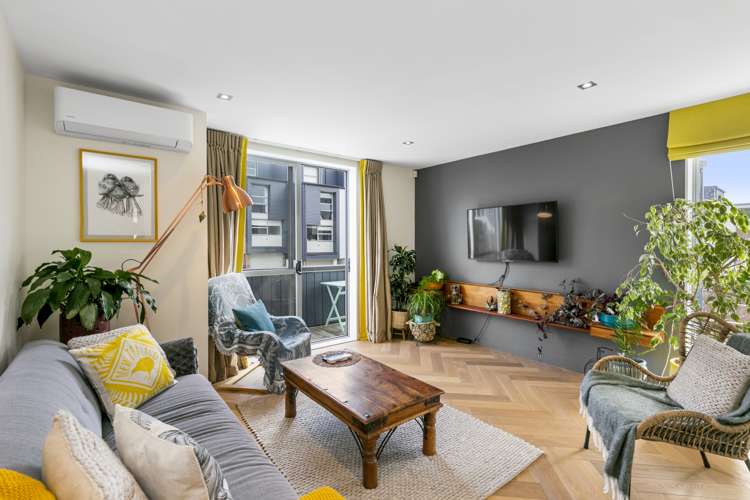 38/120 Rintoul Street Newtown_2