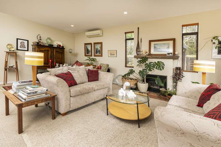 6 Grassfield Place Waimauku_5