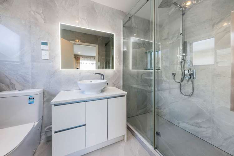 5 Puoro Street Flat Bush_17