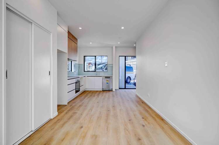 17 & 19 Aratuhia Lane Papakura_14