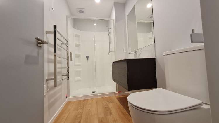 14 Orwell Way Elgin_18