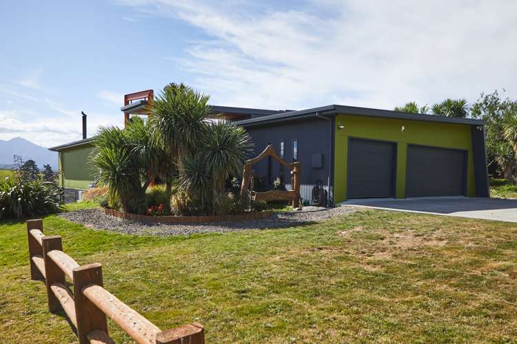 254 Delta Lake Heights Renwick_11