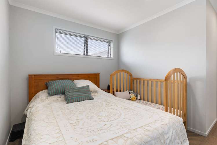 14 Hirimate Place Flat Bush_14