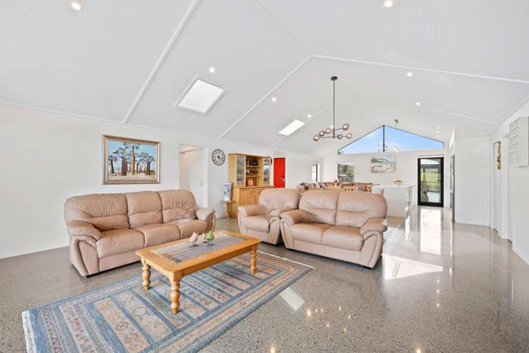 29 Daniel Parade Mangawhai_3