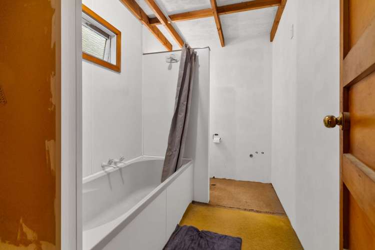 33 Bank Street Amberley_13