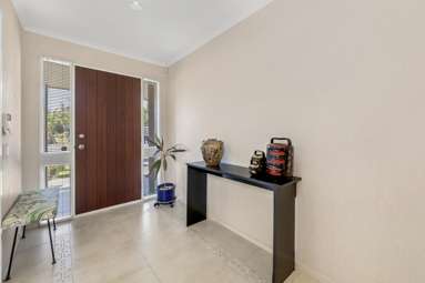 135 Middlefield Drive_3
