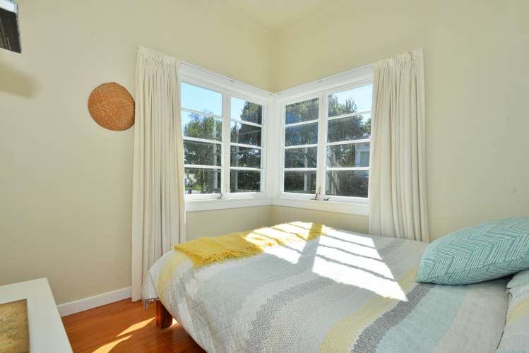 13 Maki Street Kaiti_12