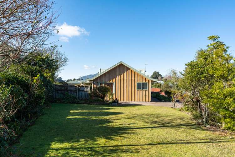 29 Robinson Terrace Rangatira Park_19