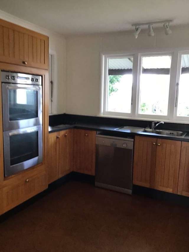 141 Bath Street Levin_2