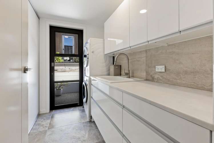 8 Orford Drive Jacks Point_15