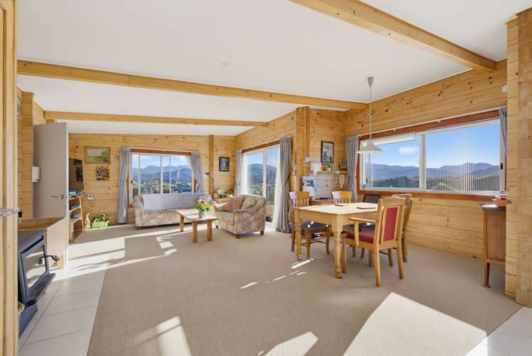 325 Forest Creek Road Stanley Brook_5
