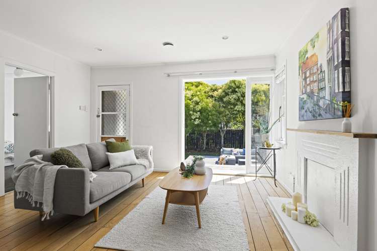 210 Pilkington Road Point England_4