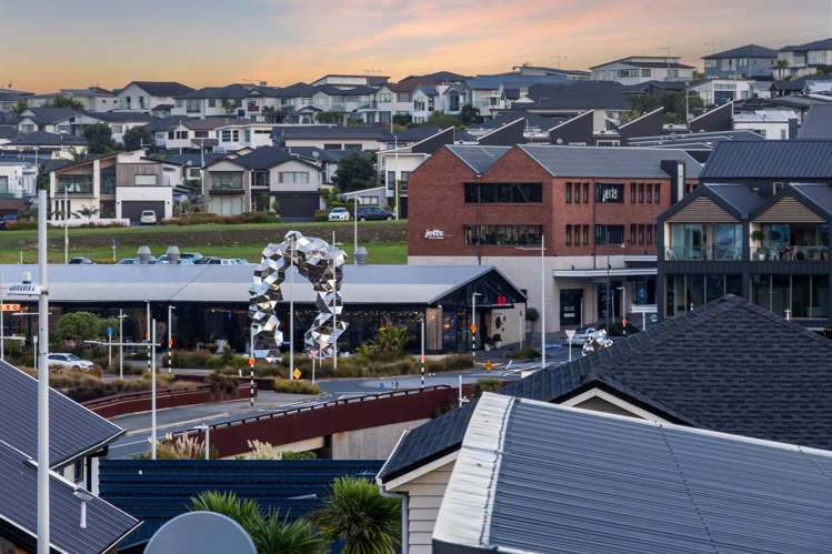 17 Tawatawa Street Long Bay_13