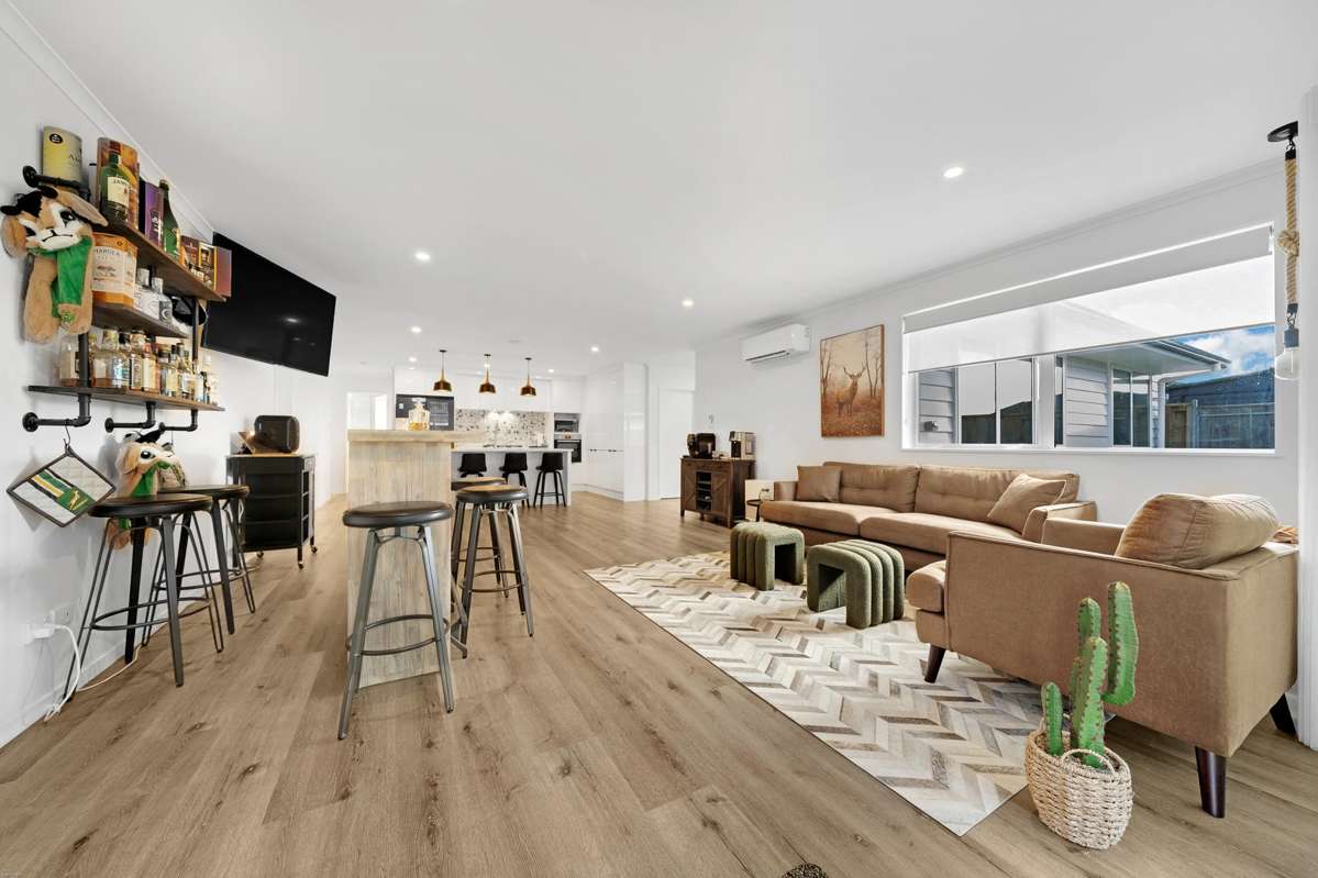 7 Bathurst Crescent_5