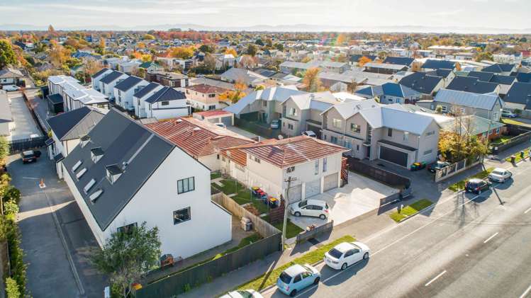 2/479 Madras Street Saint Albans_11