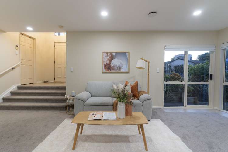 17 Blue Heron Rise Stanmore Bay_5