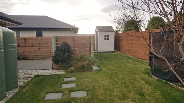 14 Geoff Geering Drive Netherby_20